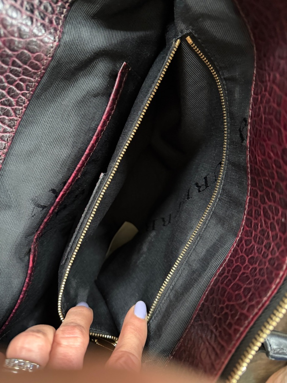 RARE Burberry burgundy pebbled Leather Tote with straps  Nordstrom collaboration - Picture 15 of 15